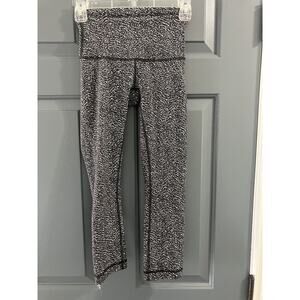 Lululemon Wunder Under High Rise Crop Leggings Luon Jacquard Black White sz 2